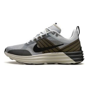 Nike Lunar Roam